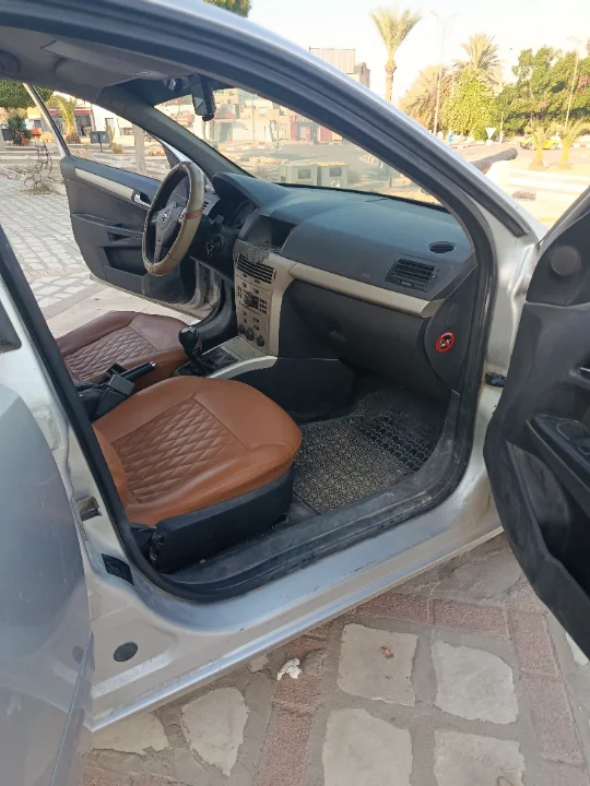 Opel Astra - Photo 8