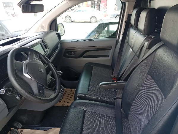 Peugeot Expert - Photo 3