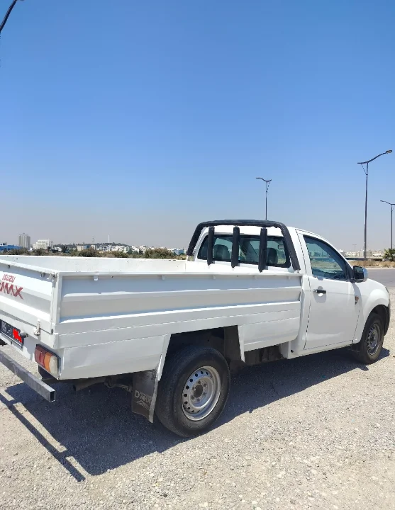 Isuzu D MAX - Photo 3