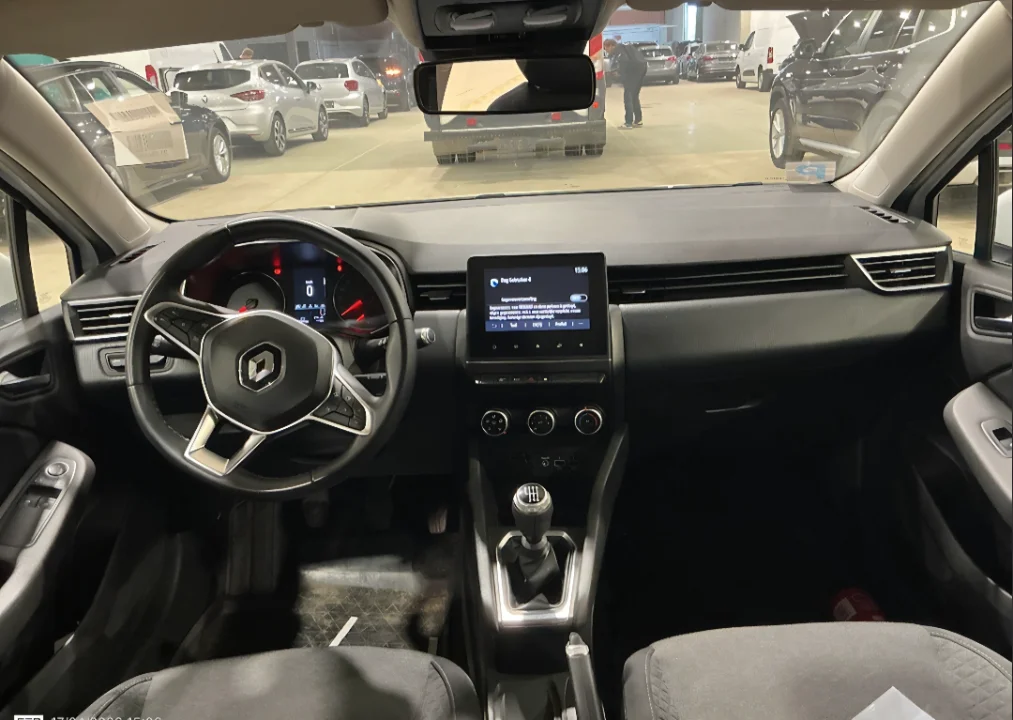 Renault Clio - Photo 4