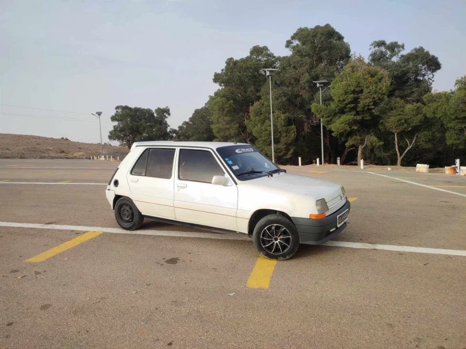 Renault R5 - Photo 4