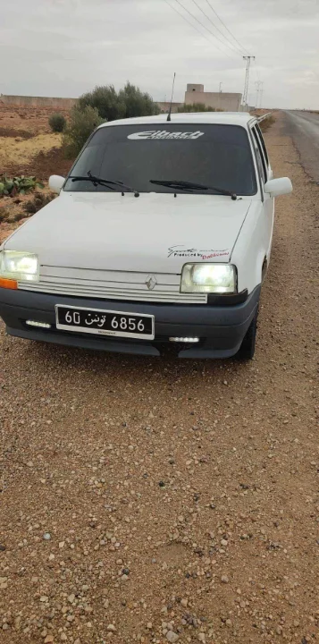 Renault R5 - Photo 2