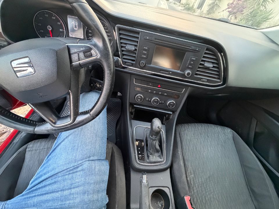 Seat Leon - Photo 6