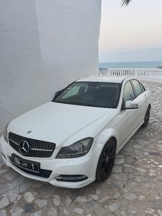 Mercedes Classe C - Photo 5
