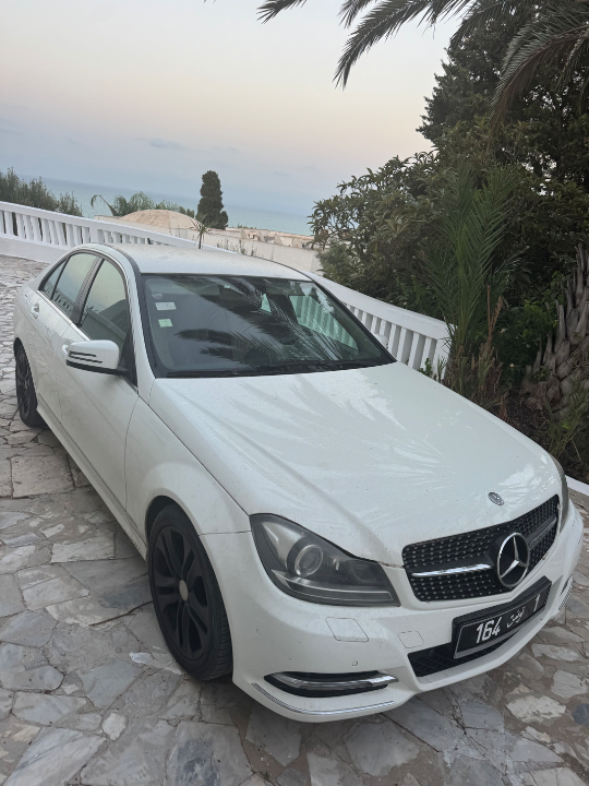 Mercedes Classe C - Photo 4