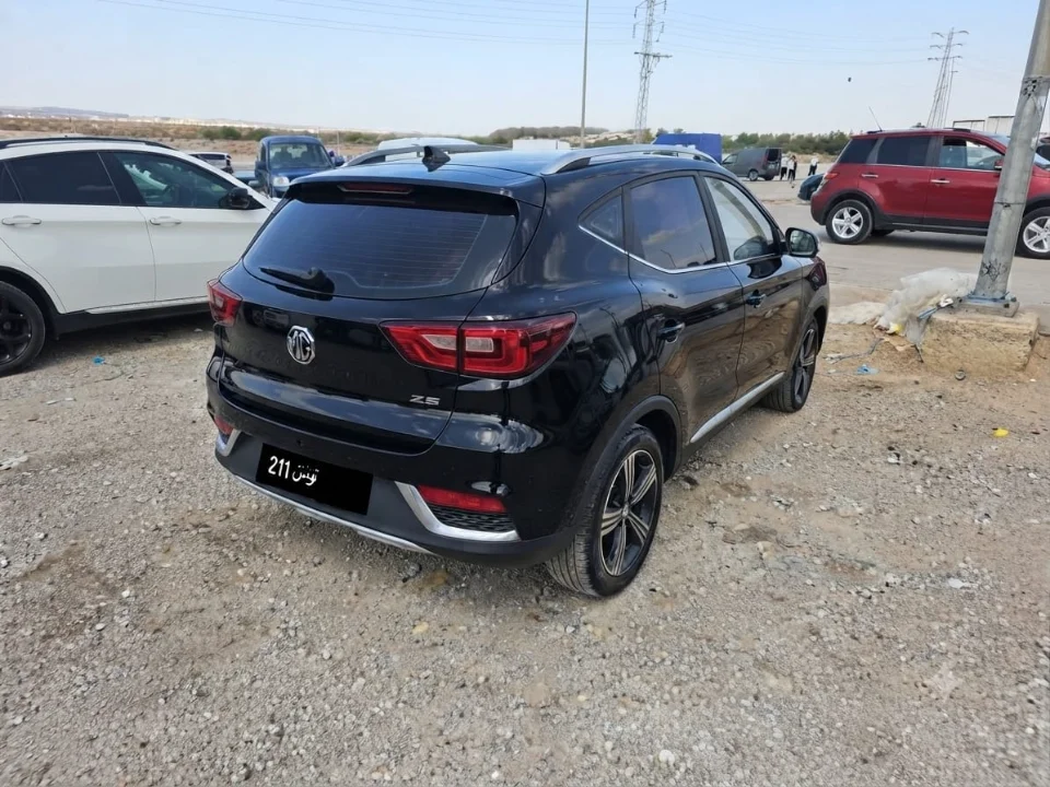 MG MG ZS - Photo 2