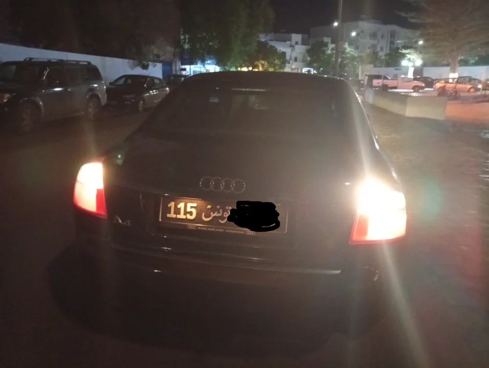 Audi A4 - Photo 9