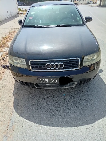 Audi A4 2004 Essence