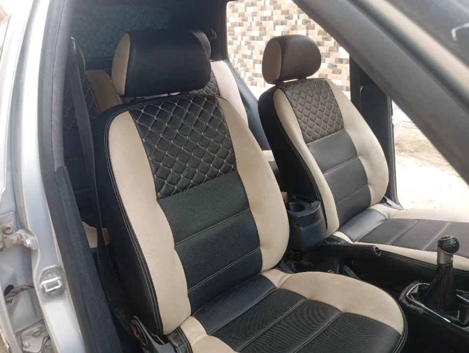 Volkswagen Golf 4 - Photo 2