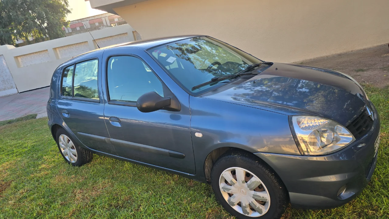 Renault Clio - Photo 6