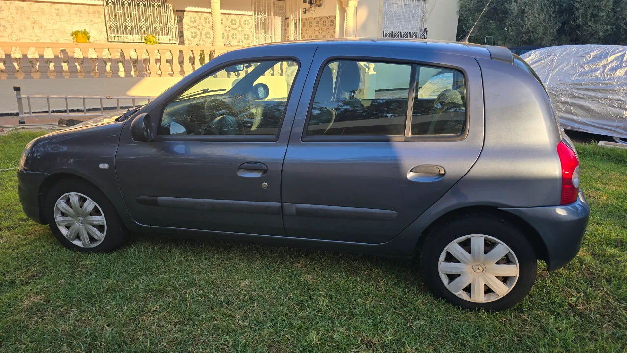 Renault Clio - Photo 5