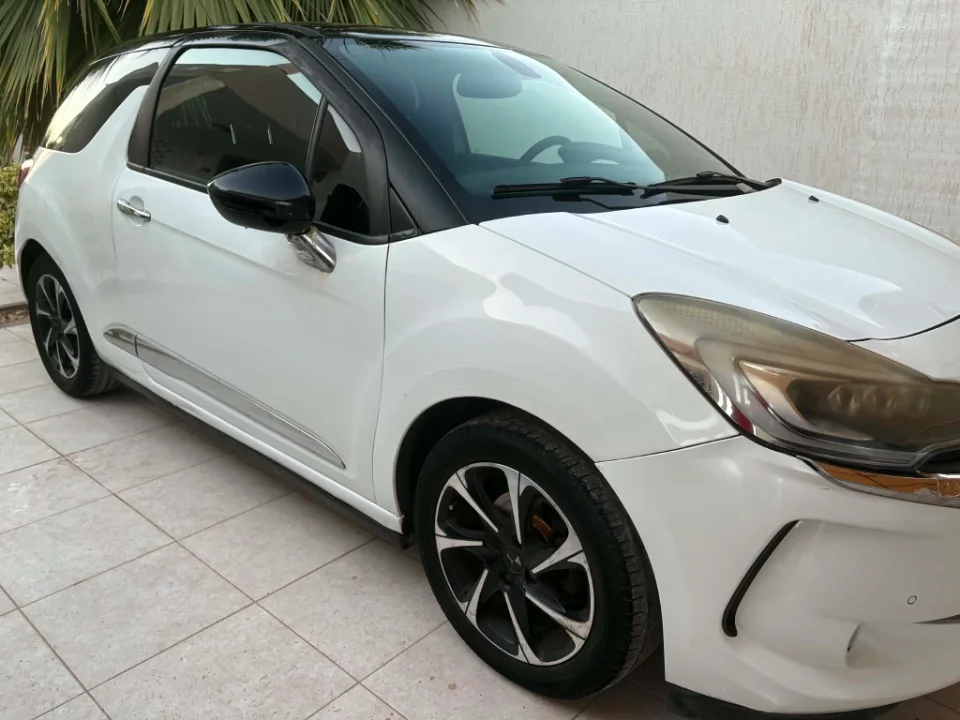 Citroen DS3 - Photo 2