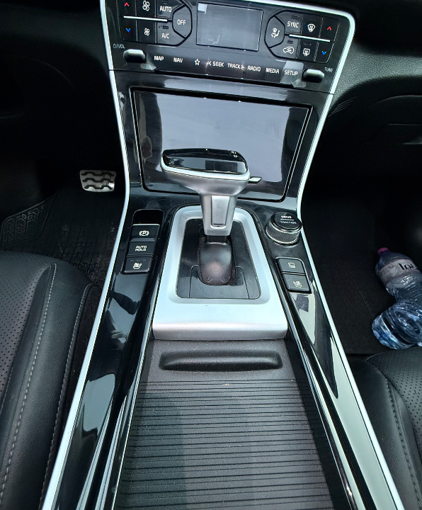Kia SELTOS - Photo 8