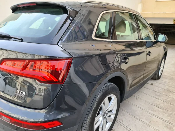 Audi Q5 - Photo 3