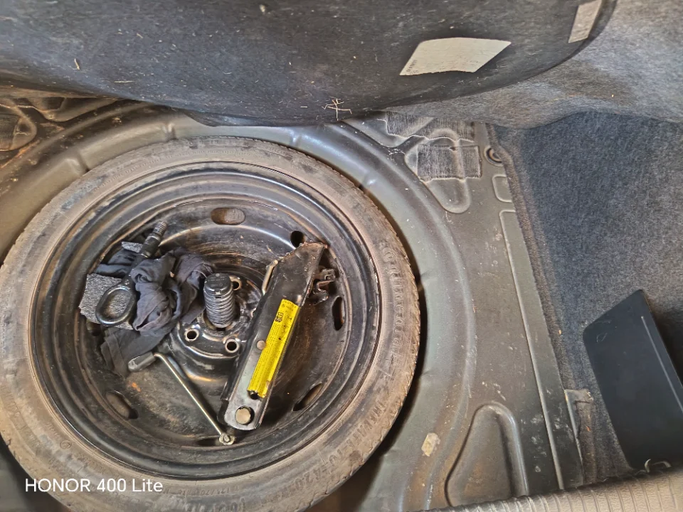 Volkswagen Golf 6 - Photo 4