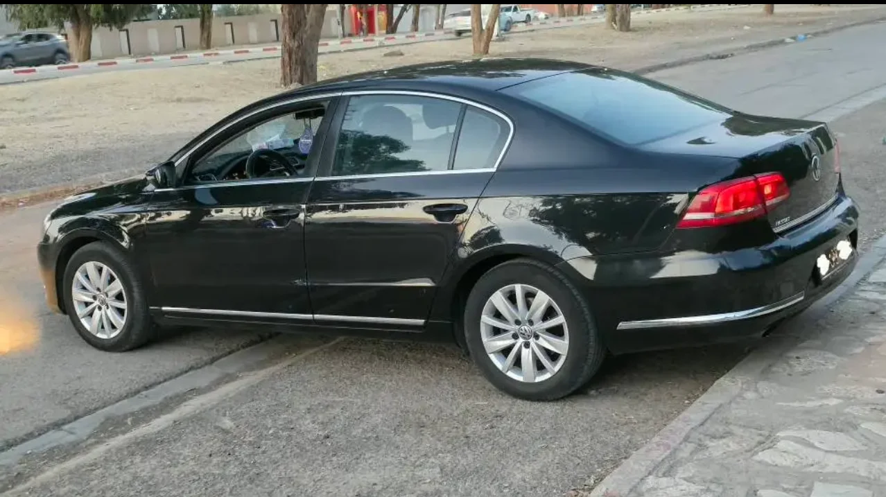 Volkswagen Passat - Photo 7