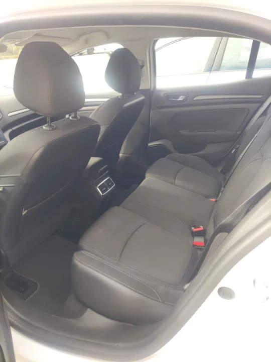 Renault Megane - Photo 5