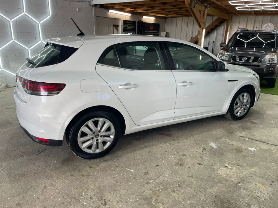 Renault Megane - Photo 2