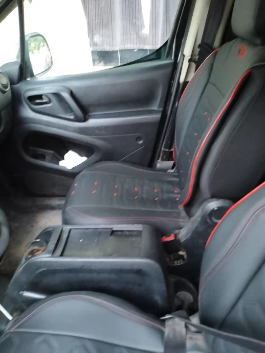 Citroen BERLINGO - Photo 6