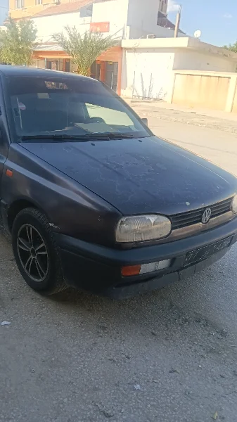 Volkswagen Golf 1996 Essence