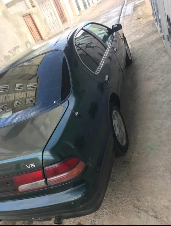 Nissan Maxima - Photo 3