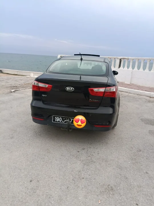 Kia RIO - Photo 7