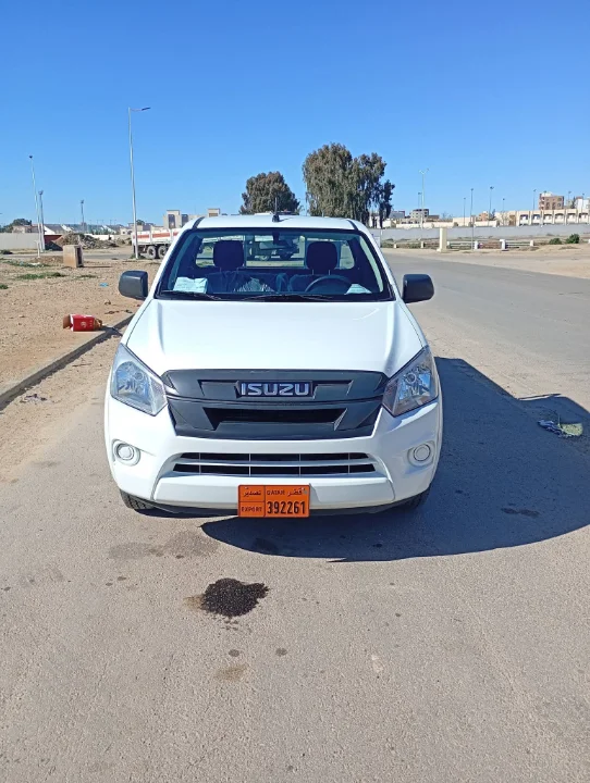 Isuzu SERIE N - Photo 3