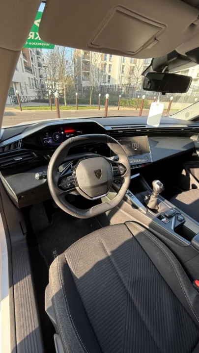 Peugeot 308 - Photo 3