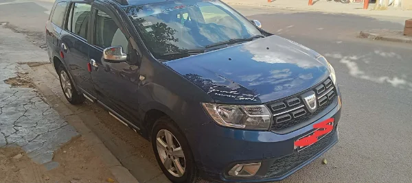 Dacia Logan 2017 Essence