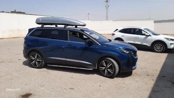 Peugeot 5008 2021 Essence