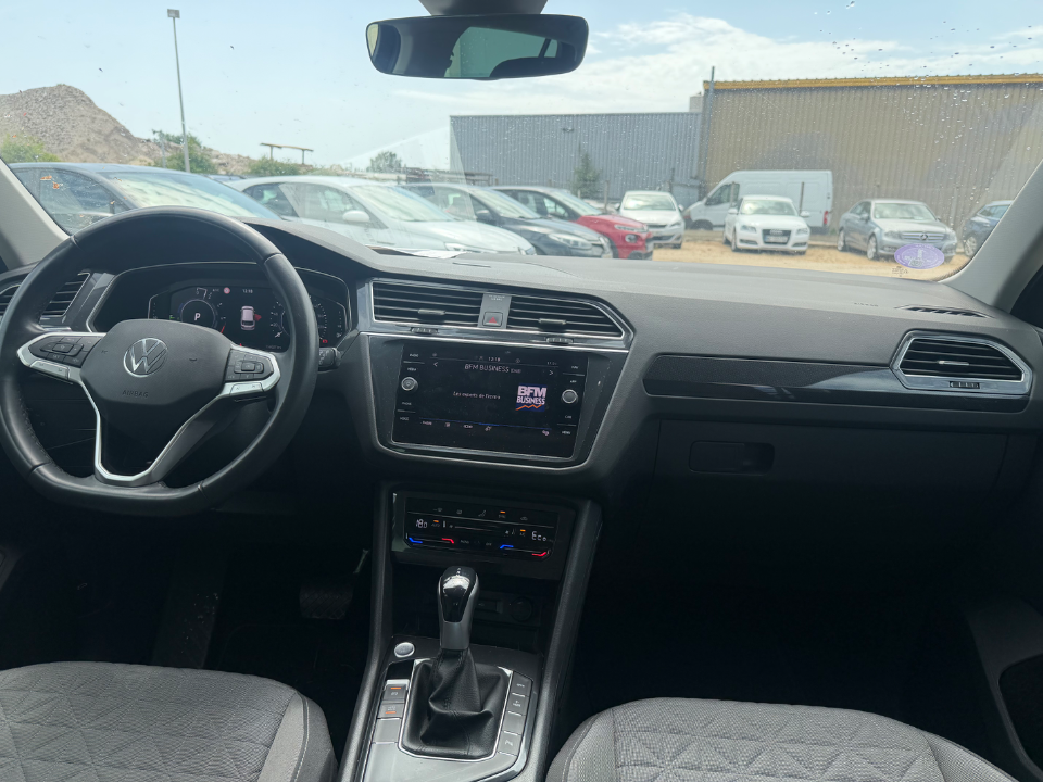 Volkswagen Tiguan - Photo 5