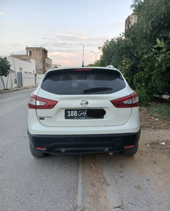 Nissan Qashqai - Photo 9