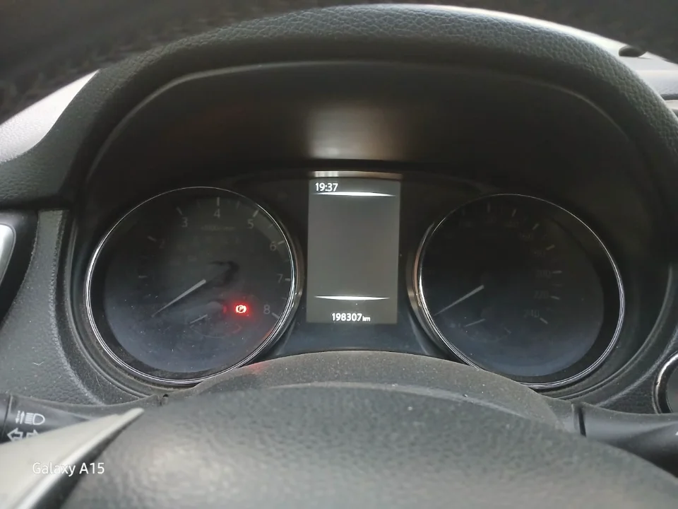 Nissan Qashqai - Photo 2
