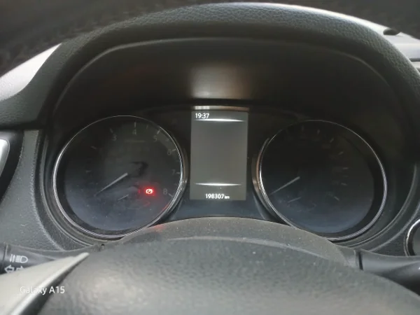 Nissan Qashqai - Photo 2