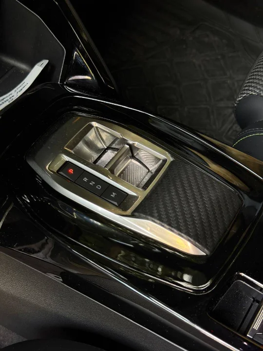 Peugeot 2008 - Photo 4