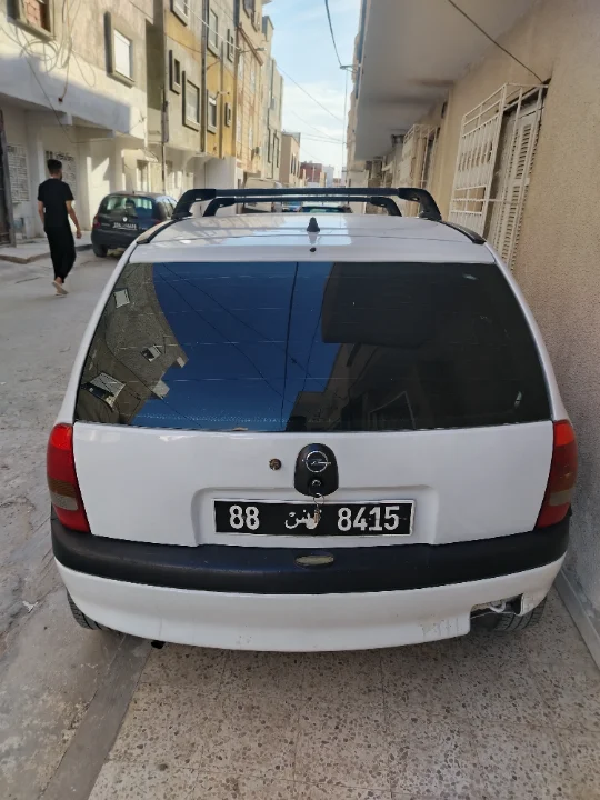 Opel Corsa - Photo 8