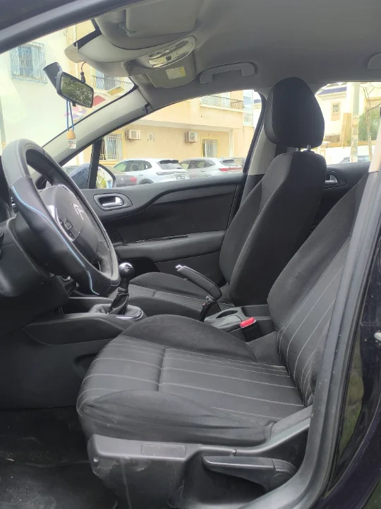 Citroen C4 - Photo 6