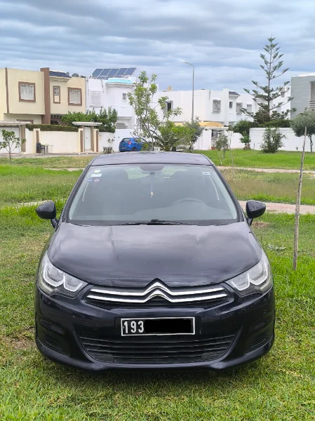 Citroen C4 - Citroen C4 2016 Essence