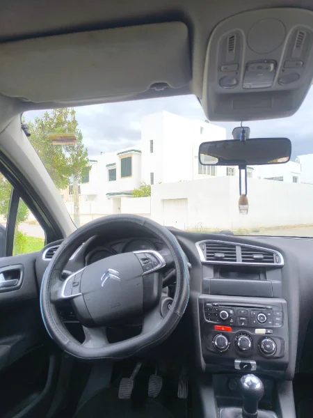 Citroen C4 - Photo 2
