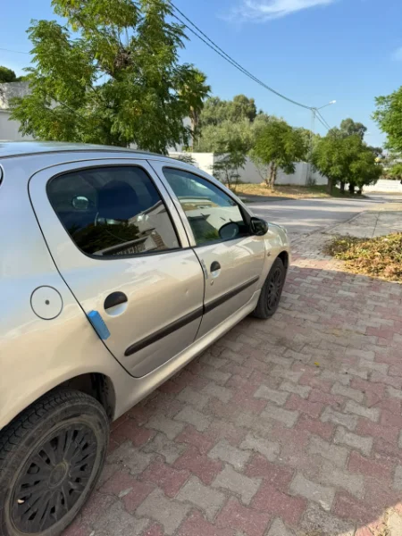 Peugeot 206 - Photo 10