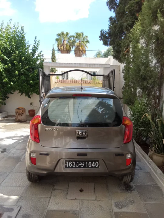 Kia PICANTO - Photo 8