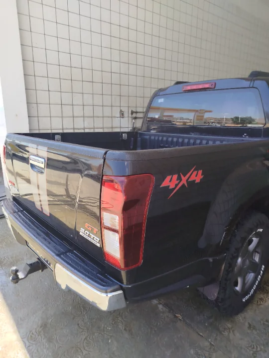 Isuzu D MAX - Photo 3