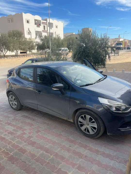 Renault Clio - Photo 10