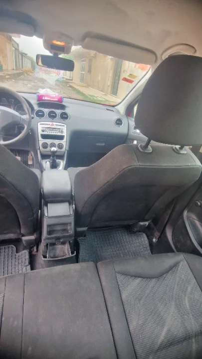 Peugeot 308 - Photo 4