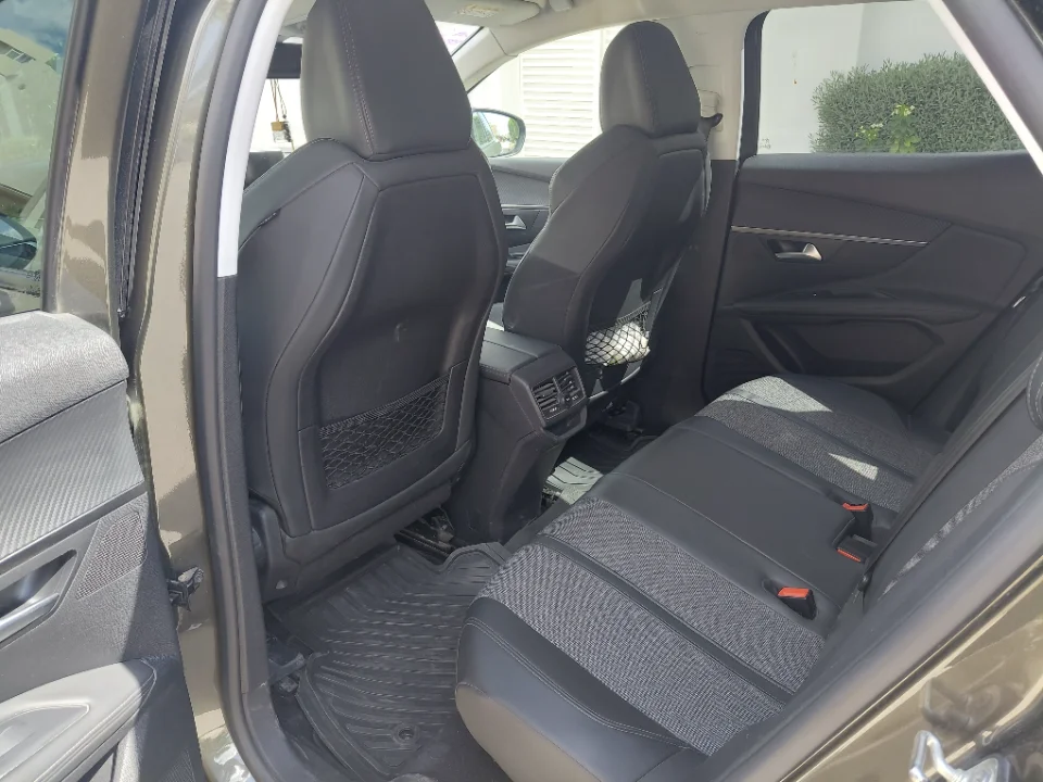 Peugeot 3008 - Photo 6