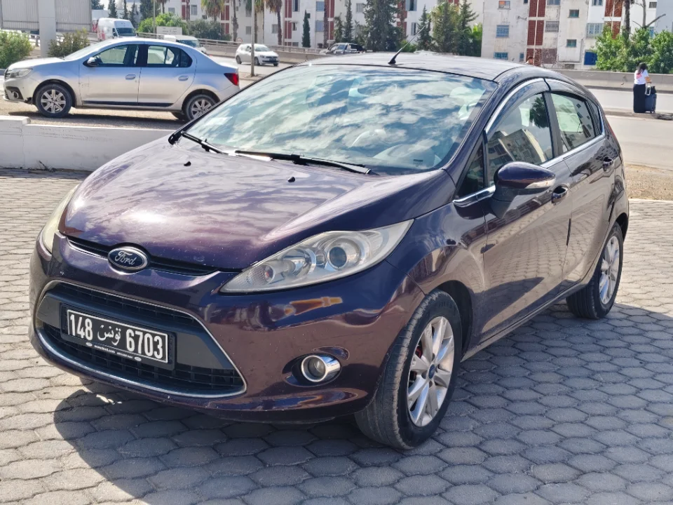 Ford FIESTA - Photo 7