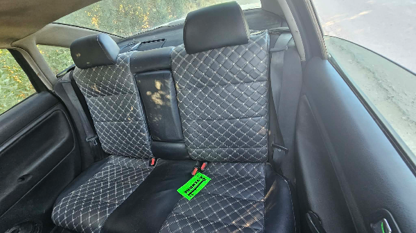 Volkswagen Passat - Photo 2