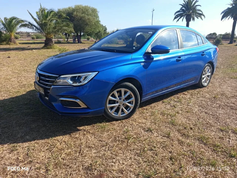 MG MG 5 - Photo 12