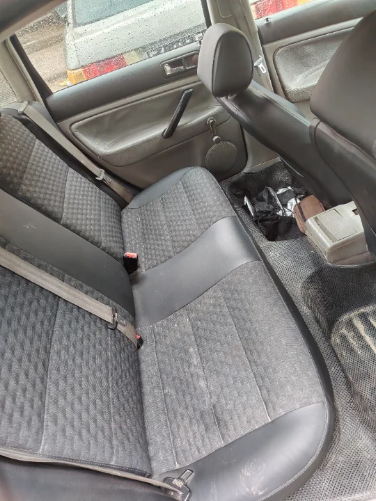 Volkswagen Passat - Photo 4