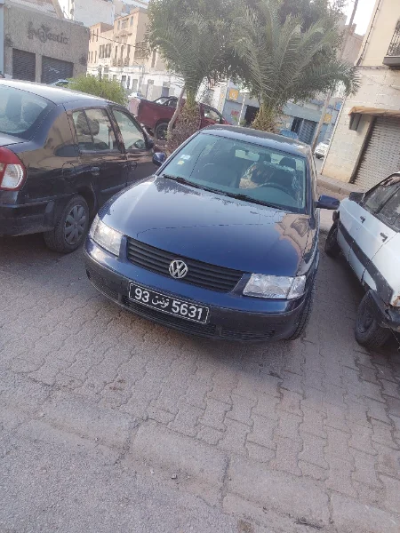 Volkswagen Passat 2000 Essence